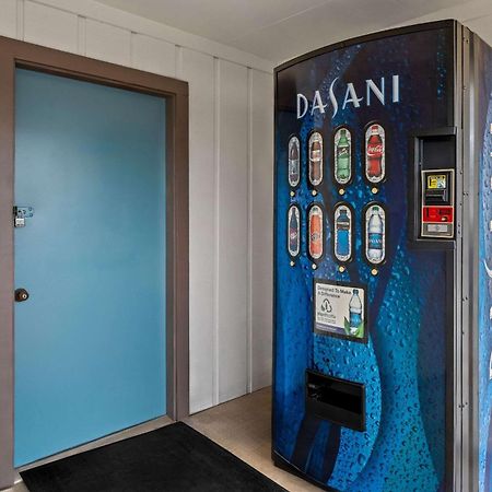 Rodeway Inn & Suites Brookhaven Extérieur photo