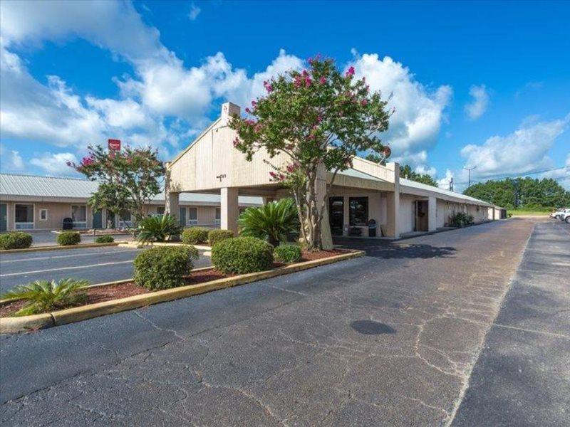 Rodeway Inn & Suites Brookhaven Extérieur photo