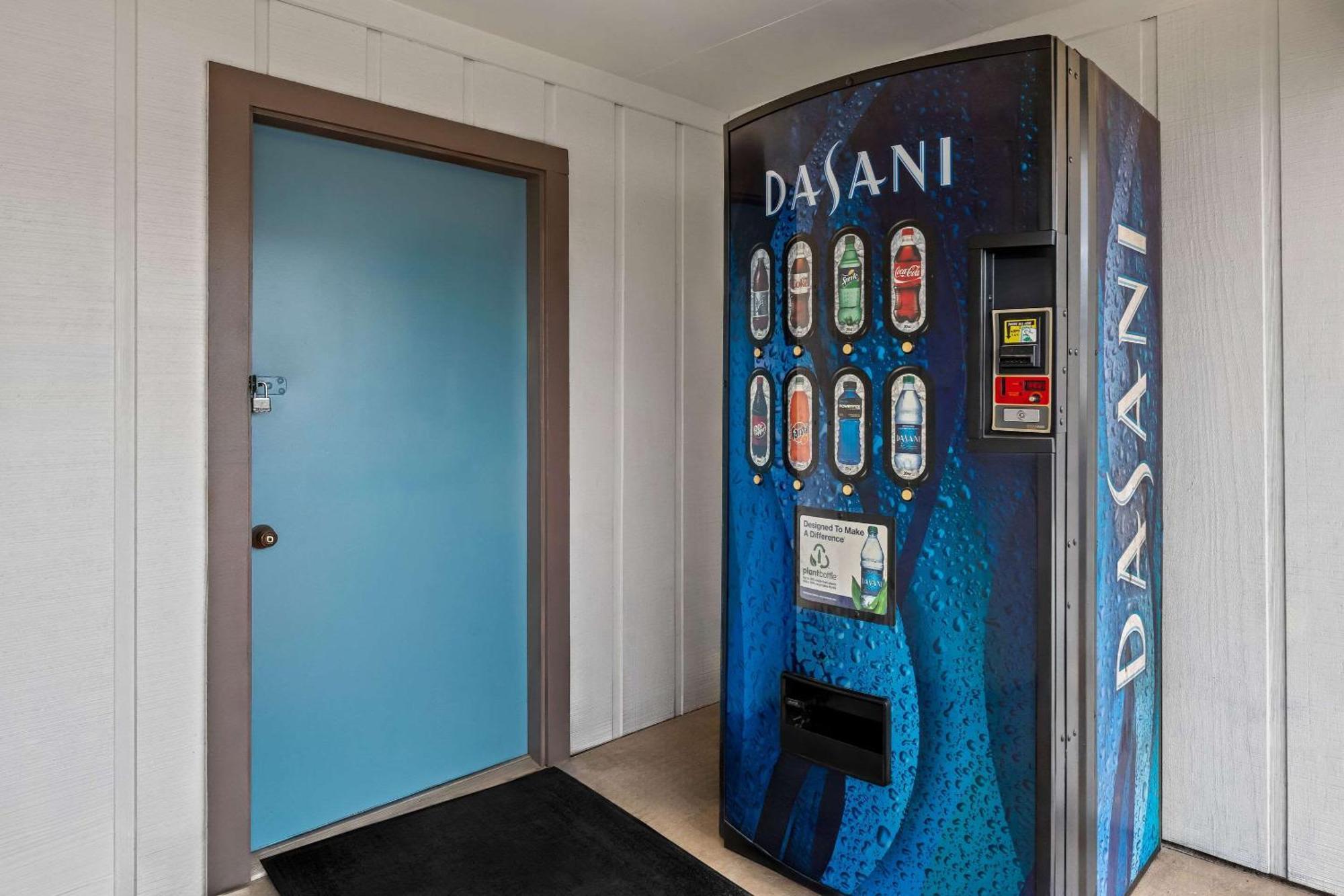 Rodeway Inn & Suites Brookhaven Extérieur photo
