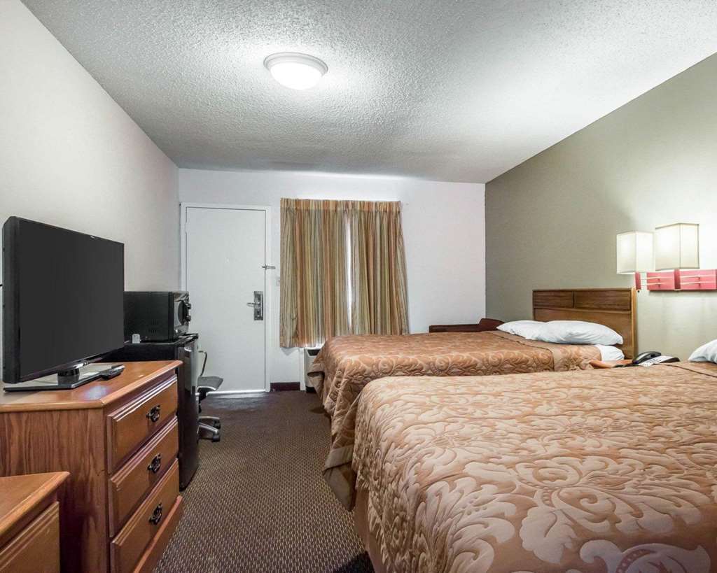 Rodeway Inn & Suites Brookhaven Chambre photo