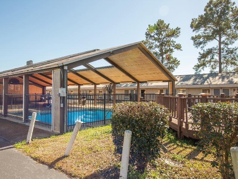 Rodeway Inn & Suites Brookhaven Extérieur photo